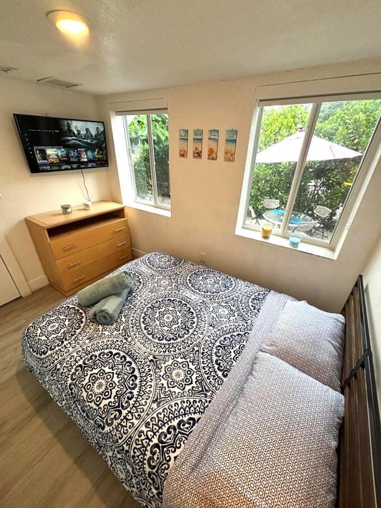 Miami Queen: Central Stay with Free Perks Exterior photo